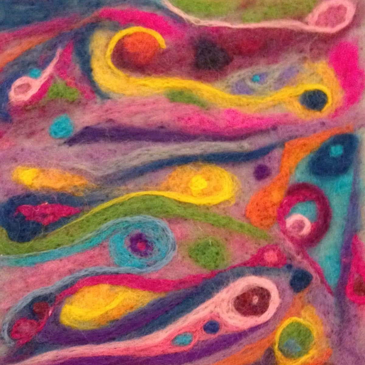 Buy a DIY Needle Felting Coaster Kit with premium wool, felting needle and foam pad. Ideal beginner craft kit to make beautiful handmade coasters by Tuft Egypt.